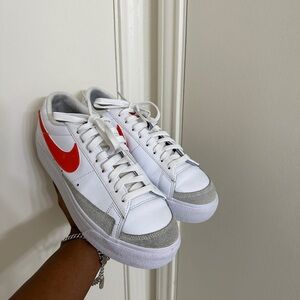 Platform nike blazers